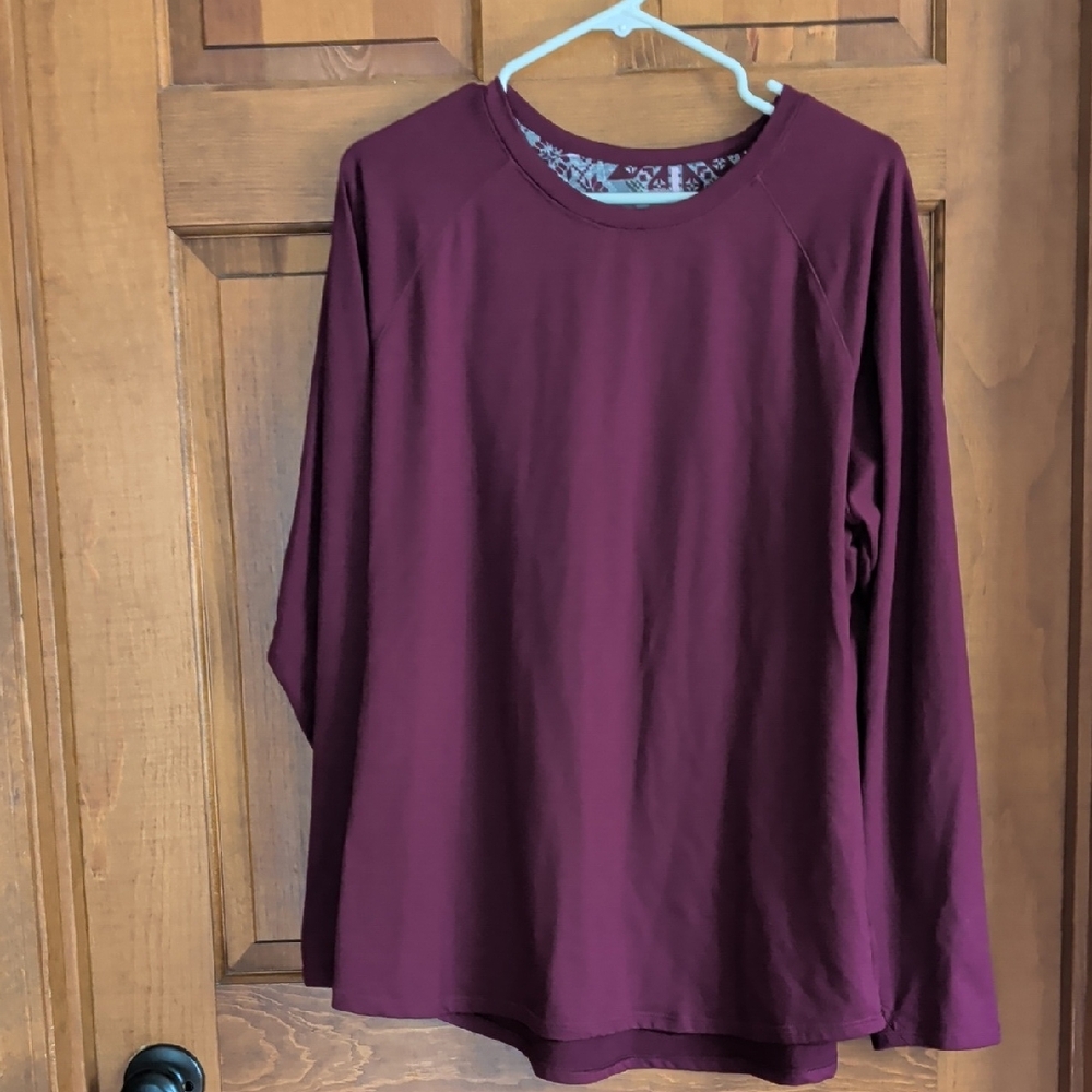 Cuddl Duds Long Sleeve Crewneck Top in Wine